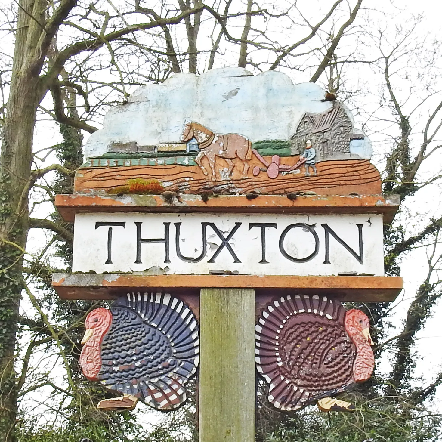 Photo showing: The Thuxton village sign is on Station Lane in the village of Thuxton, Norfolk, England.