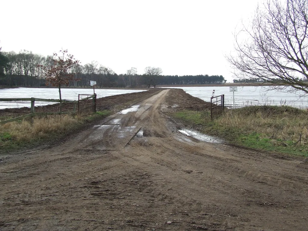 Photo showing: Farm Track
