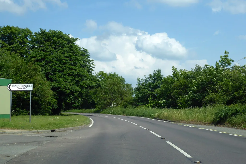 Photo showing: A143 at HMP Highpoint (North) entrance