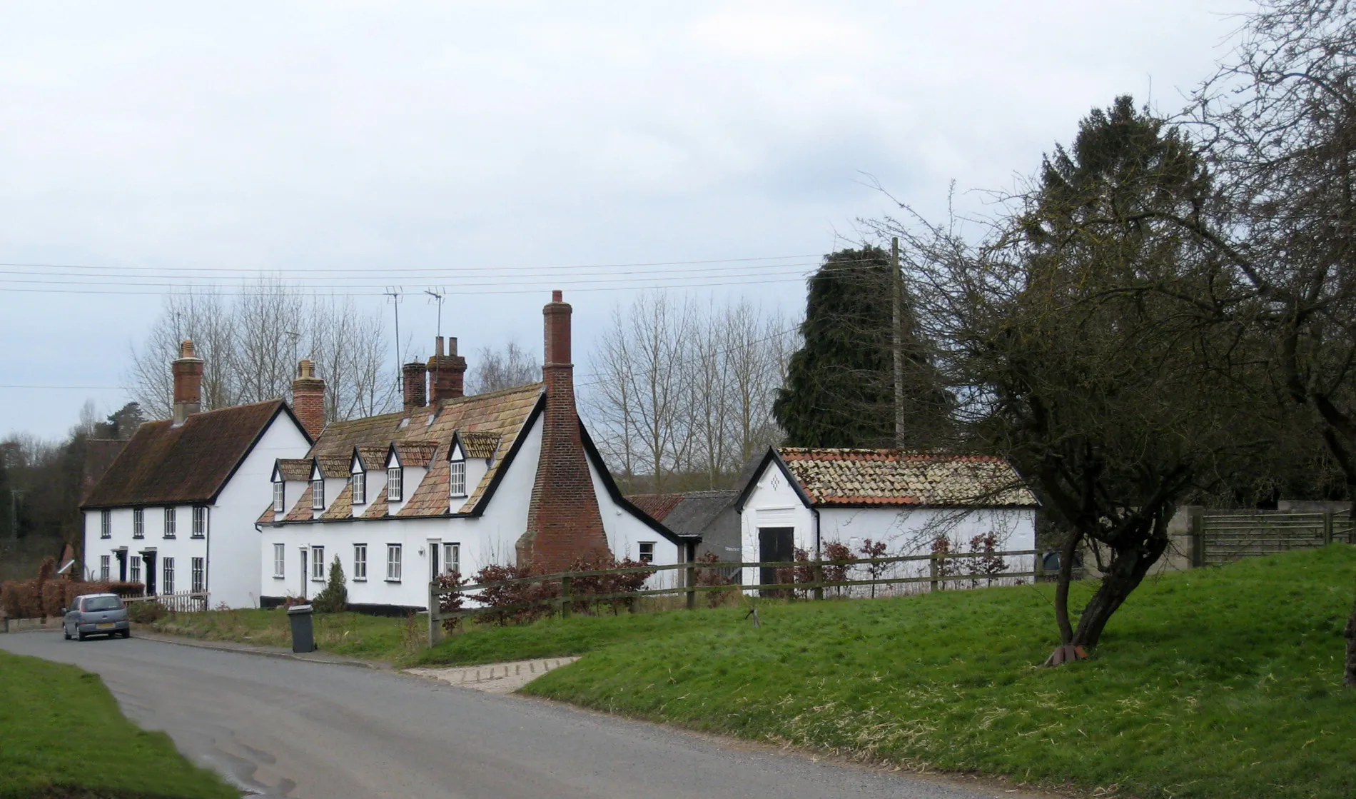 Photo showing: Stour Valley Path, Great Thurlow.