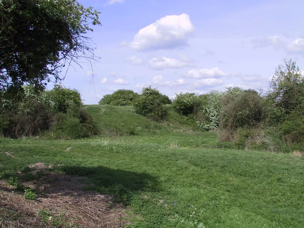 Photo showing: Burwell Castle Site Burwell Castle Earthworks, looking towards the mound on which the castle once stood, viewed across (what was once) the moat.