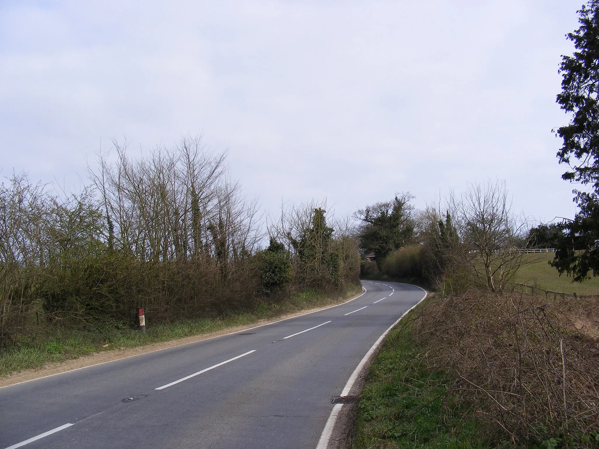 Photo showing: A1094 Farnham Road