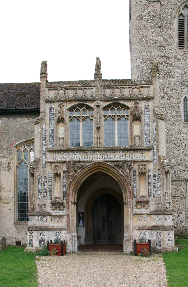 Photo showing: St Mary, Yaxley - Porch