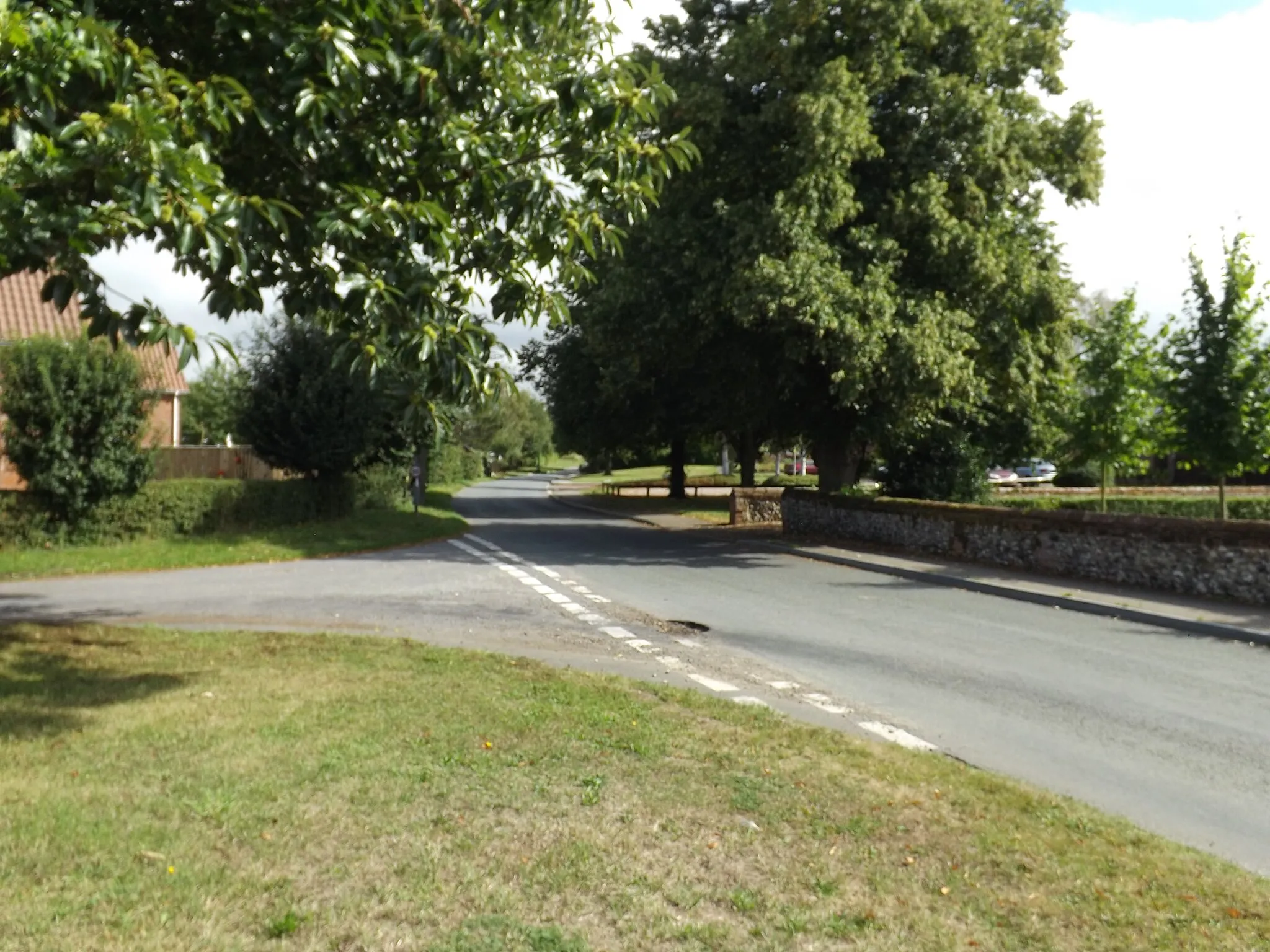 Photo showing: Bardwell Road, Sapiston