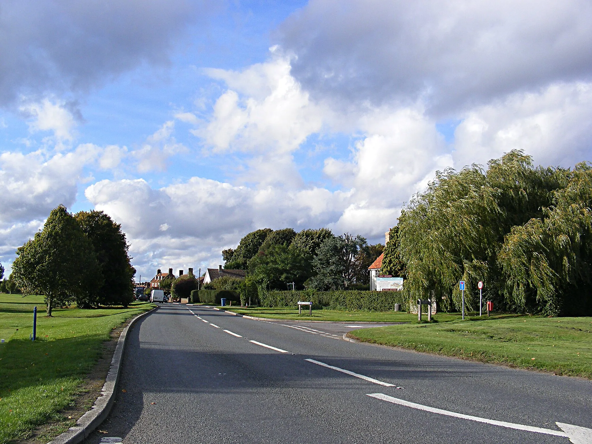 Photo showing: A134 Assington Road, Newton Green