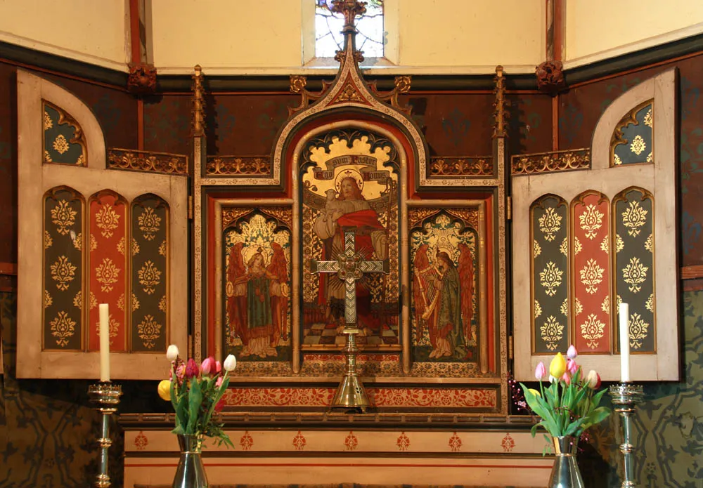 Photo showing: St John the Evangelist, Rushford, Norfolk - Reredos