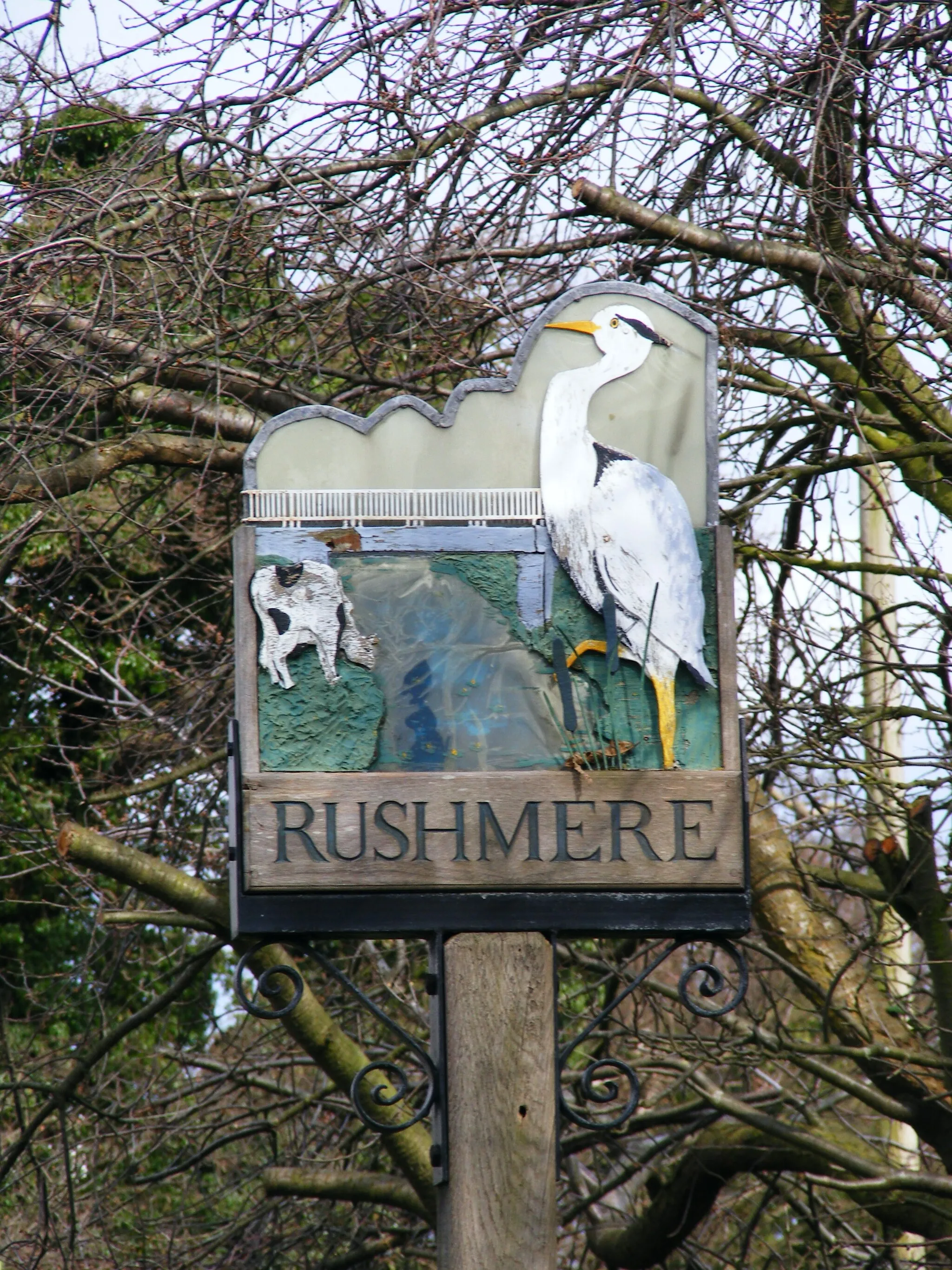 Photo showing: Rushmere village sign.