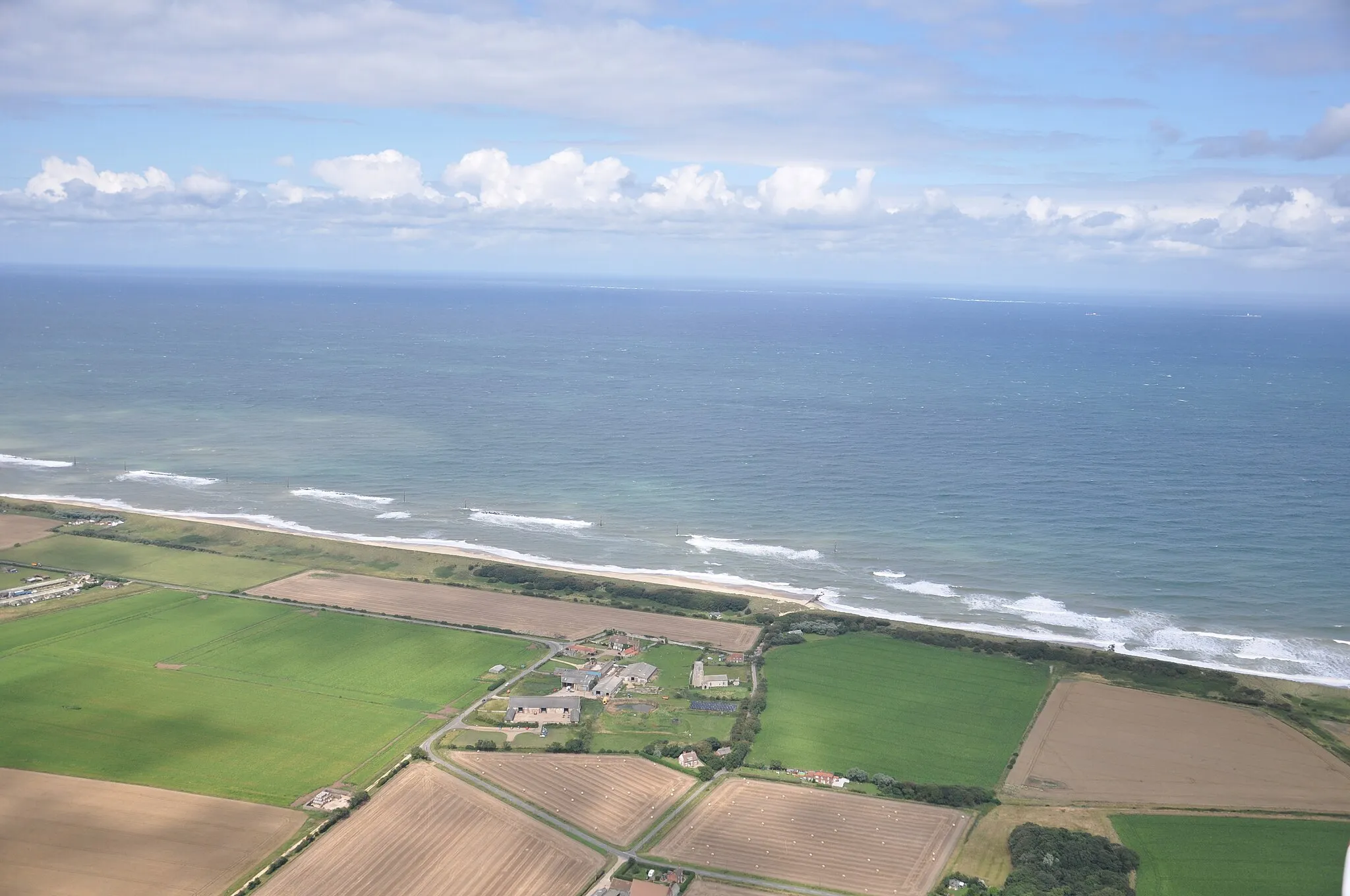 Photo showing: Environment Agency aerial photography of Waxham, Norfolk