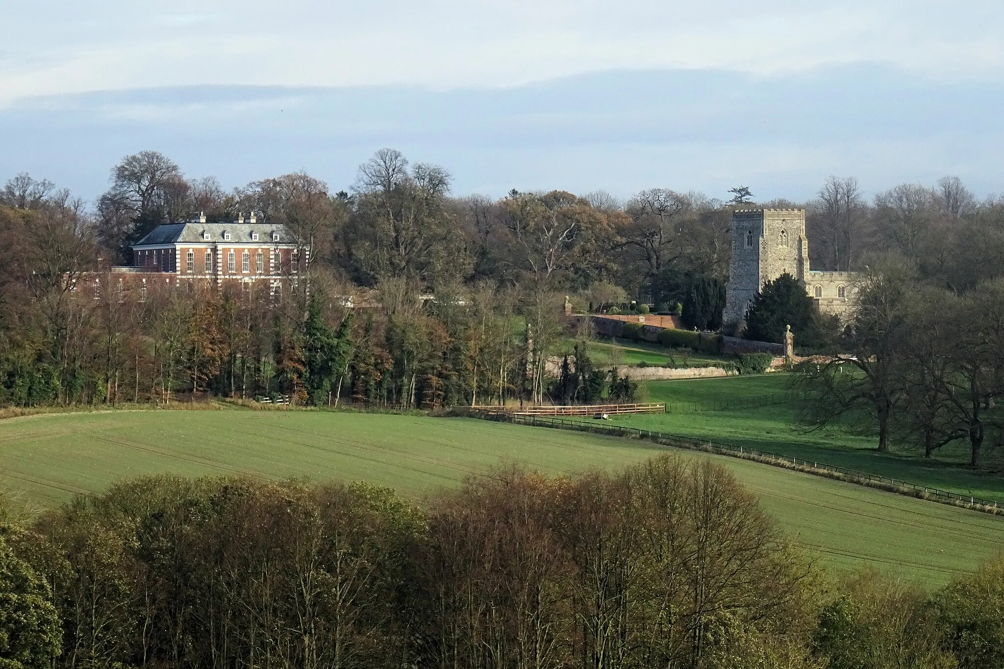 Photo showing: Dalham Hall and Church