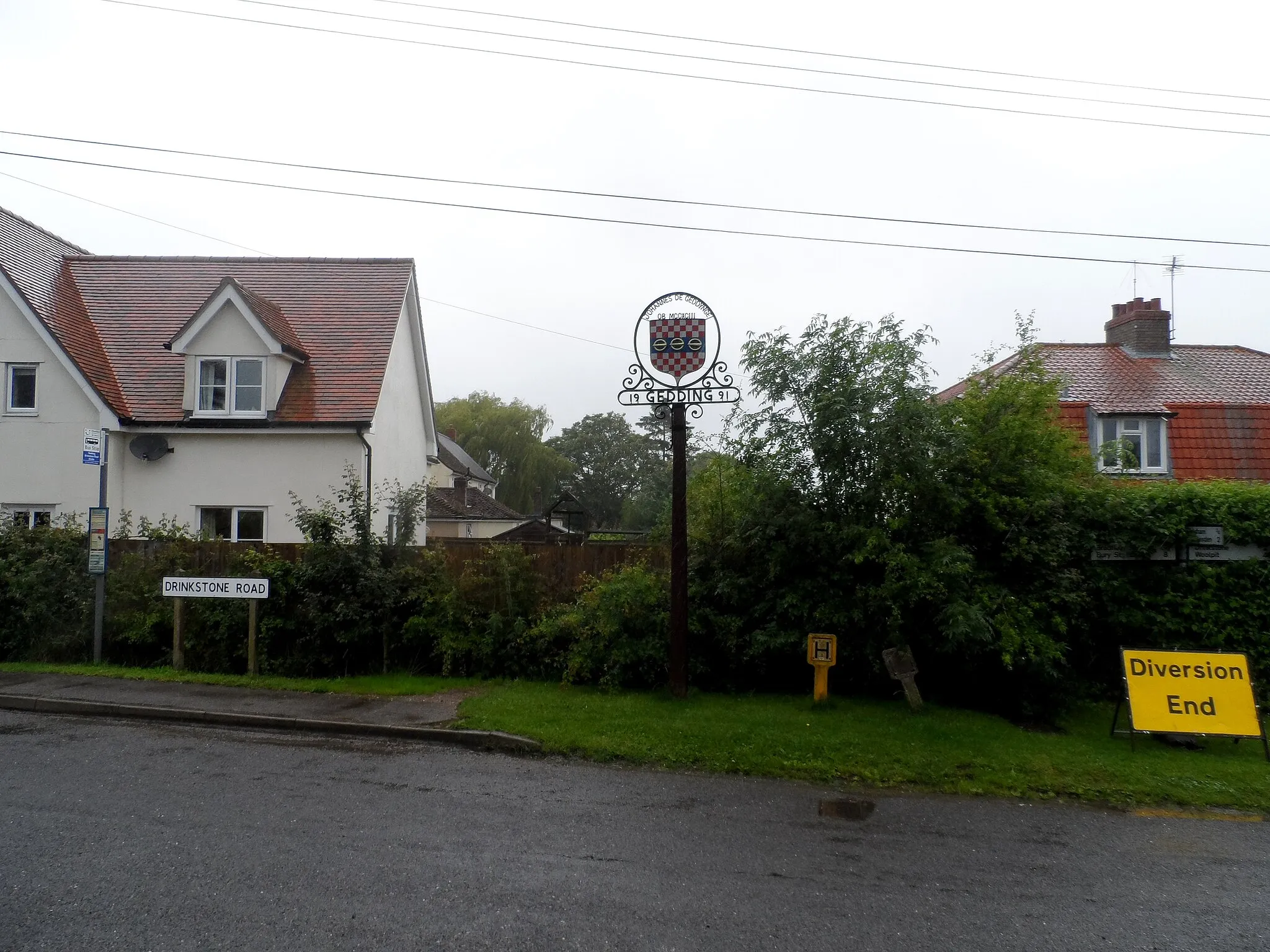 Photo showing: Gedding village sign