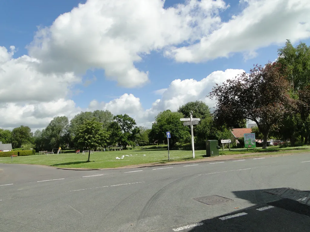 Photo showing: The Green at Beyton