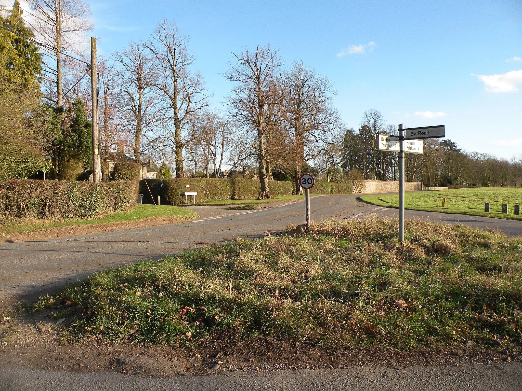Photo showing: A road junction in Beyton village