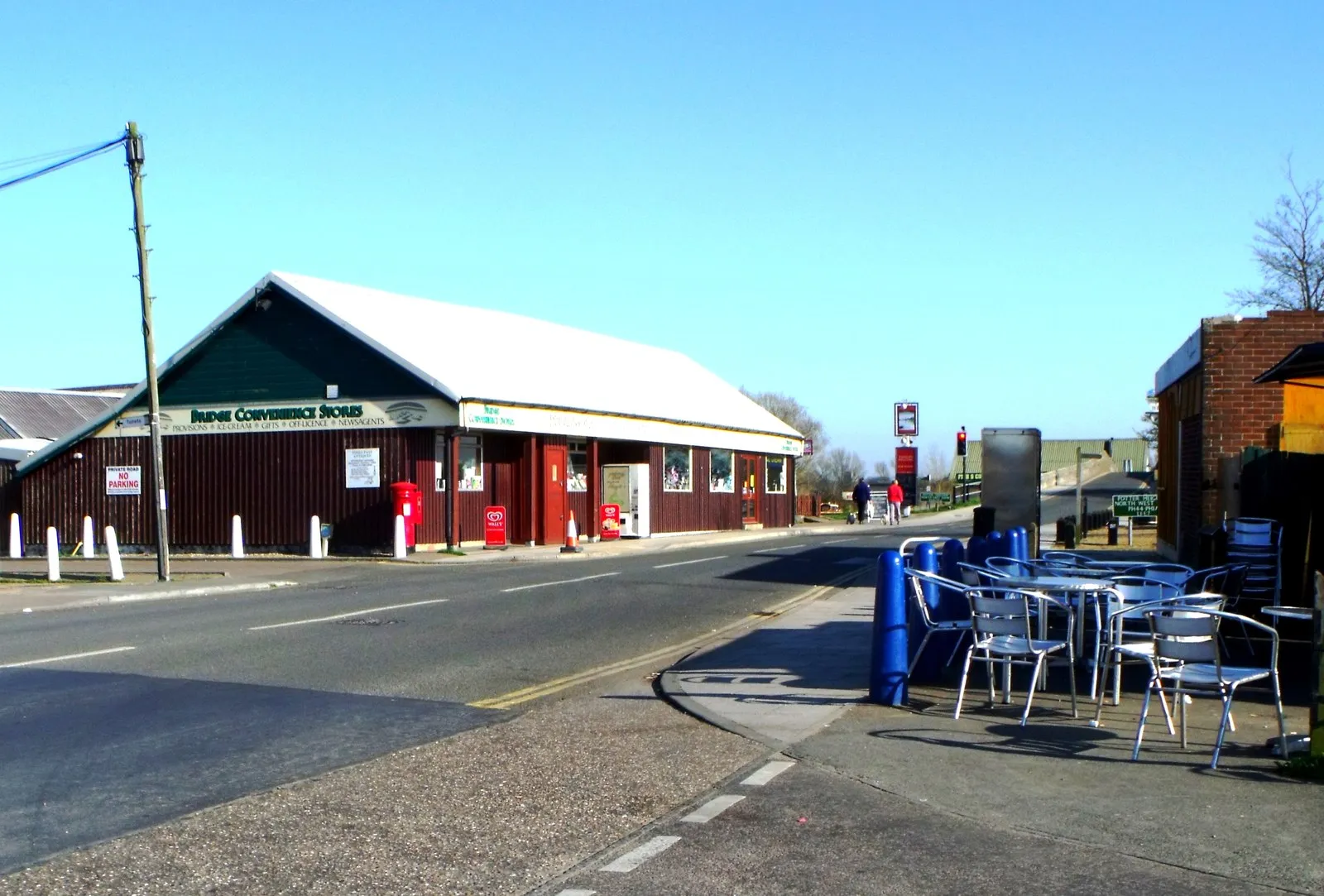 Photo showing: 'Bridge Convenience Stores', Bostwick