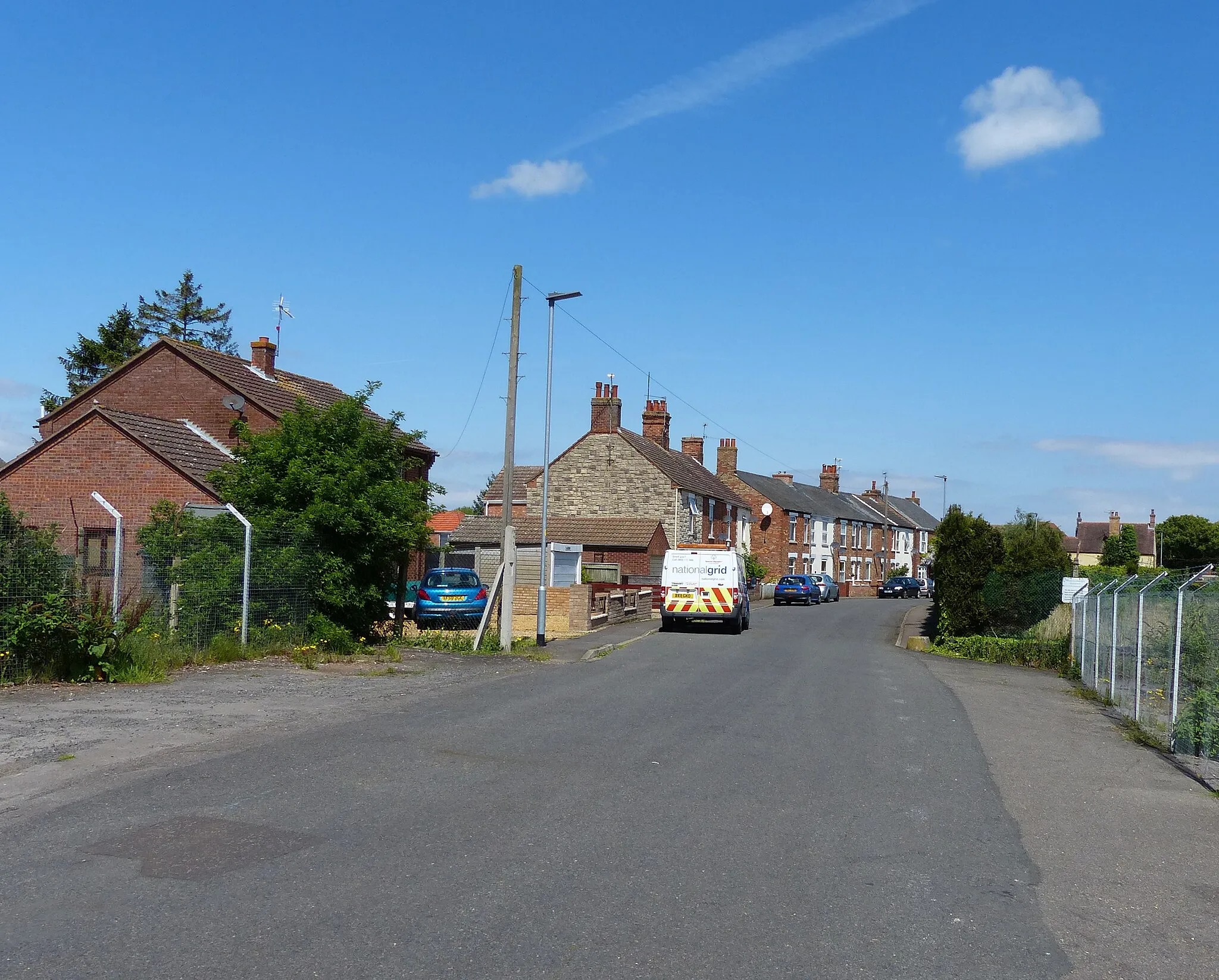 Photo showing: Houses on Bank Side in West Lynn