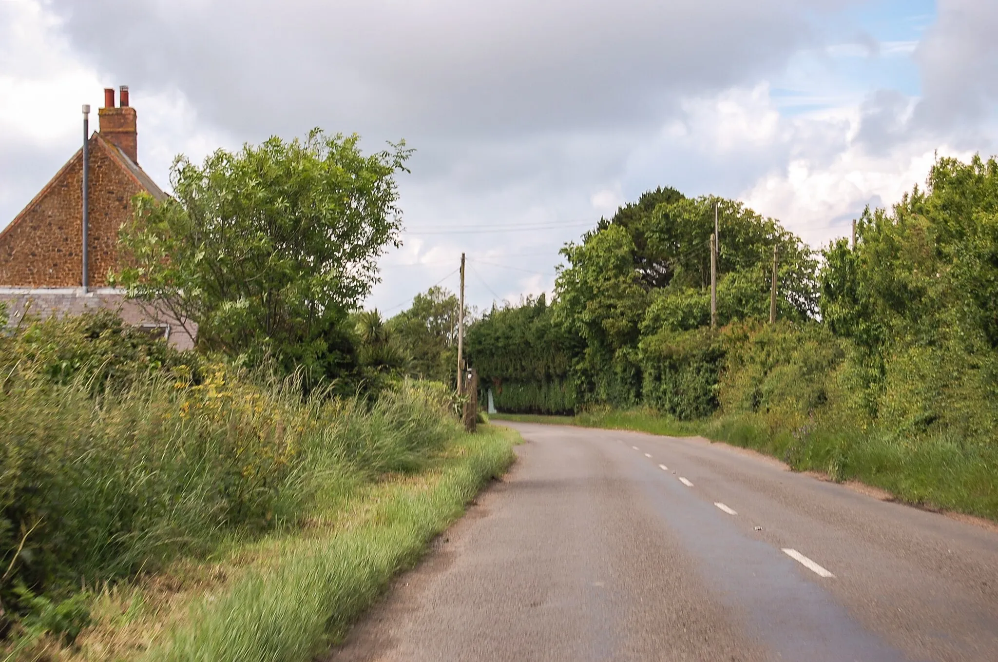 Photo showing: A149 approaching Holme next the Sea