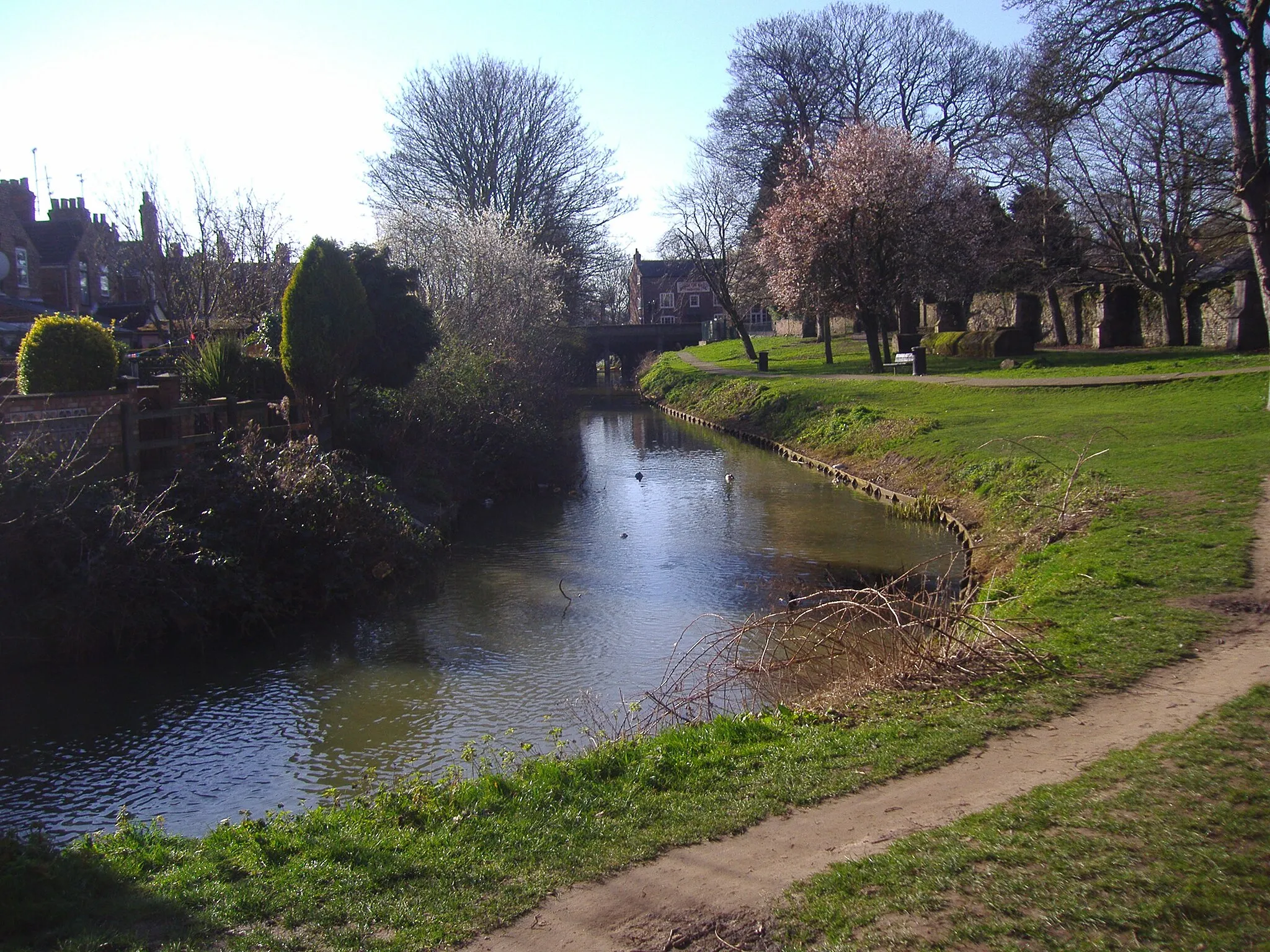 Photo showing: A Digital photograph of the River Gaywood in Kings Lynn 12/3/2007.