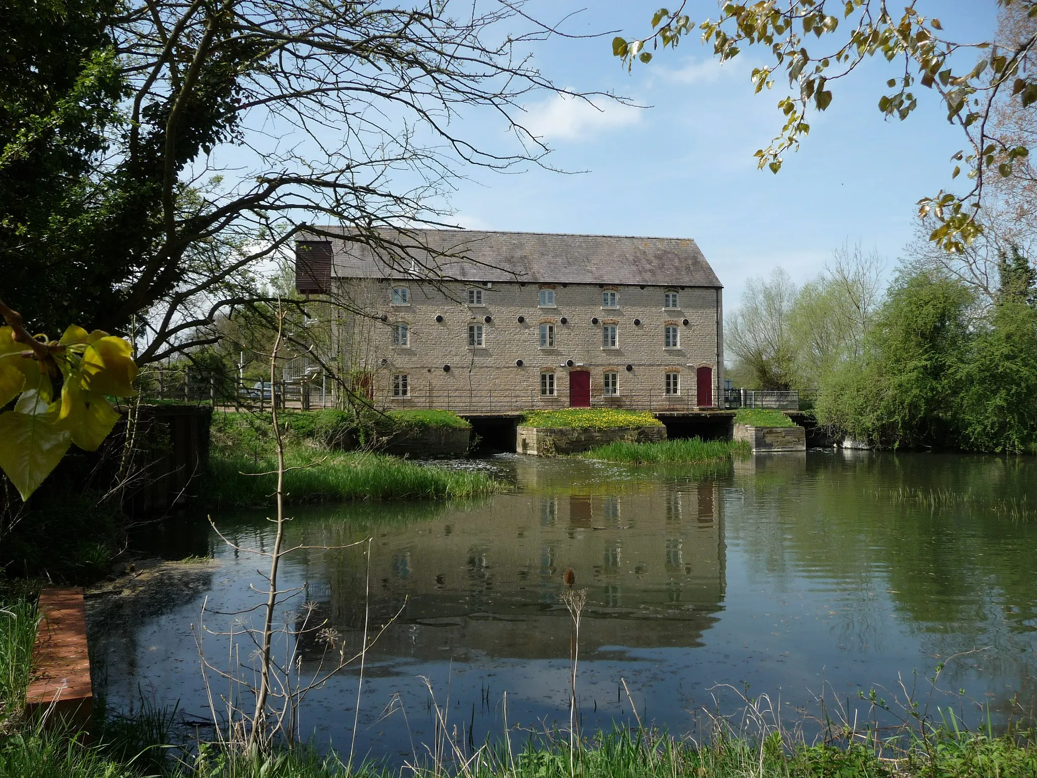 Photo showing: Warmington Mill, Northamptonshire