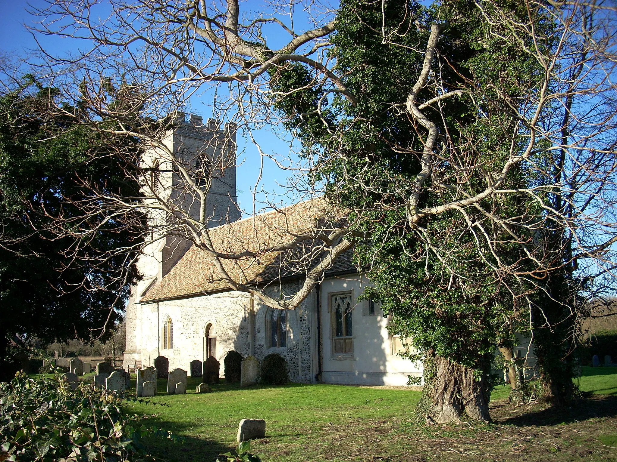 Photo showing: Church of St. Edmund in Hauxton, Cambridgeshire, England