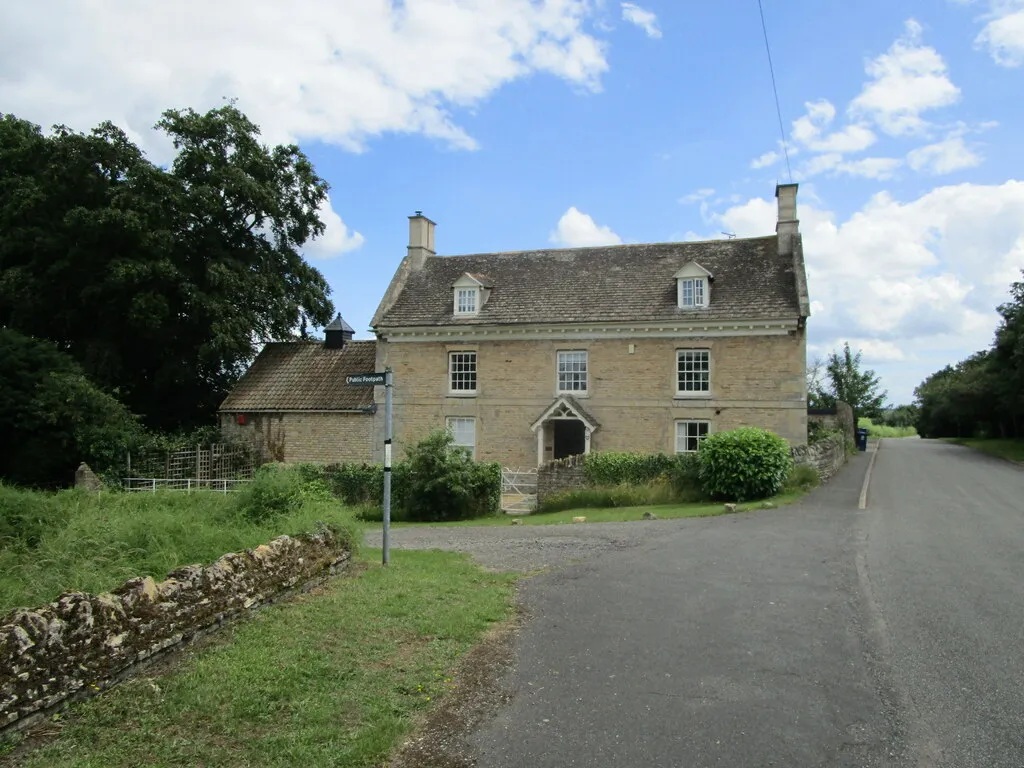 Photo showing: 2 Old Great North Road, Water Newton