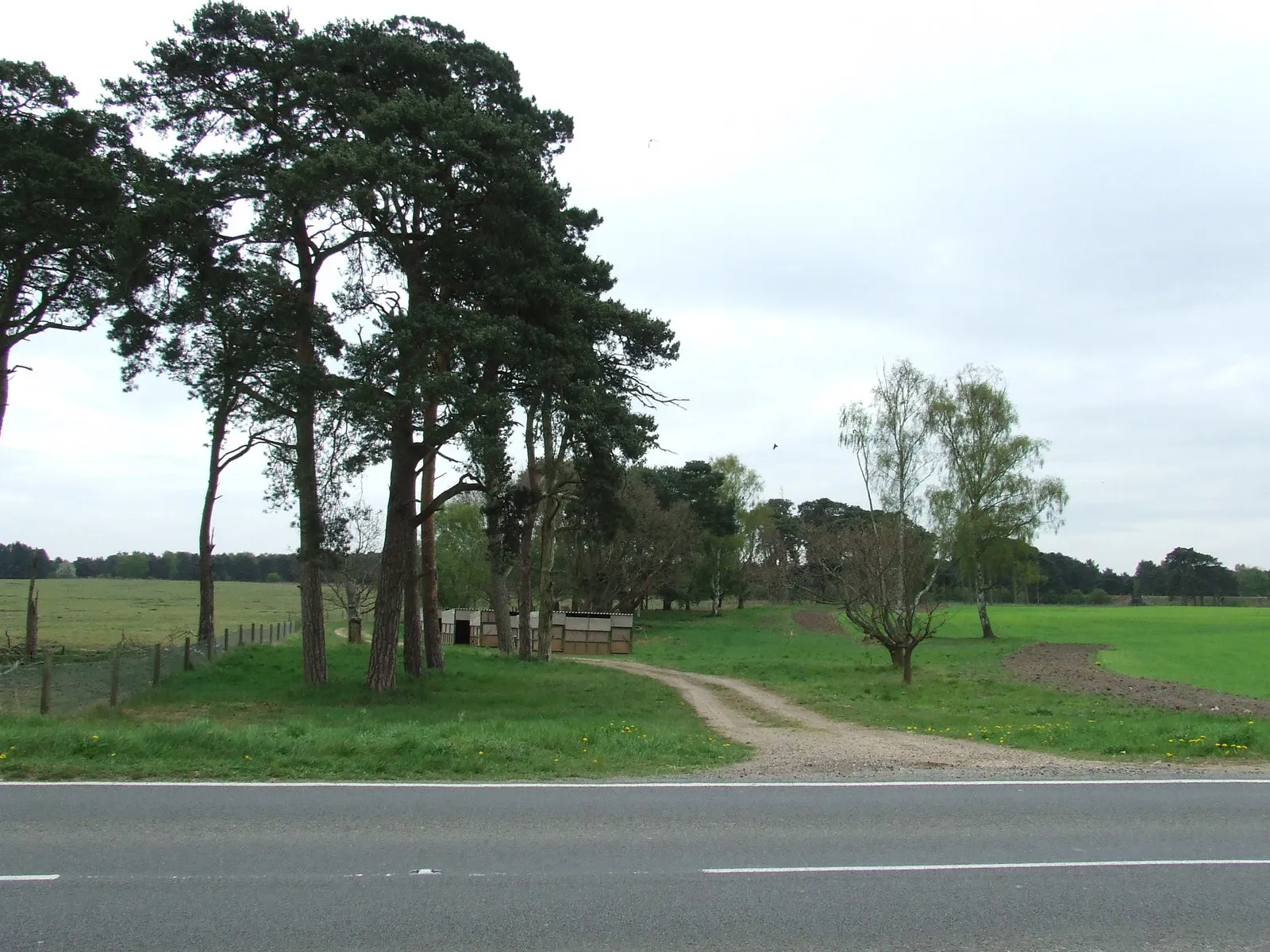 Photo showing: Farmers Track