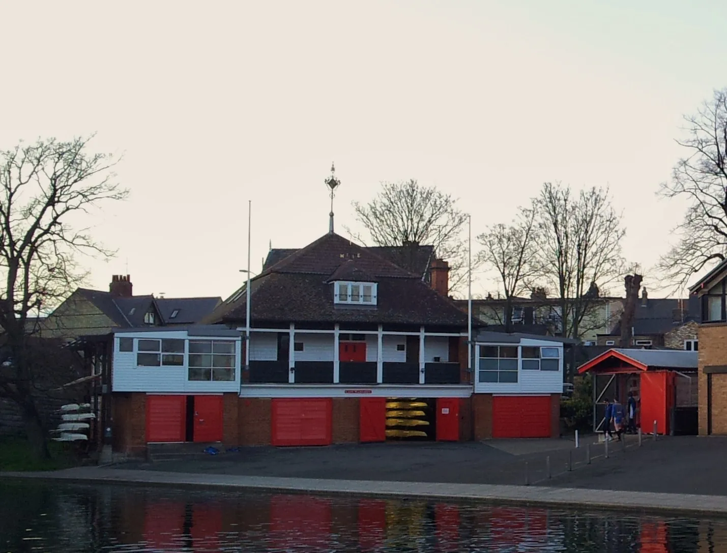 Photo showing: Boathouse of St John's College (Lady Margaret Boat Club)