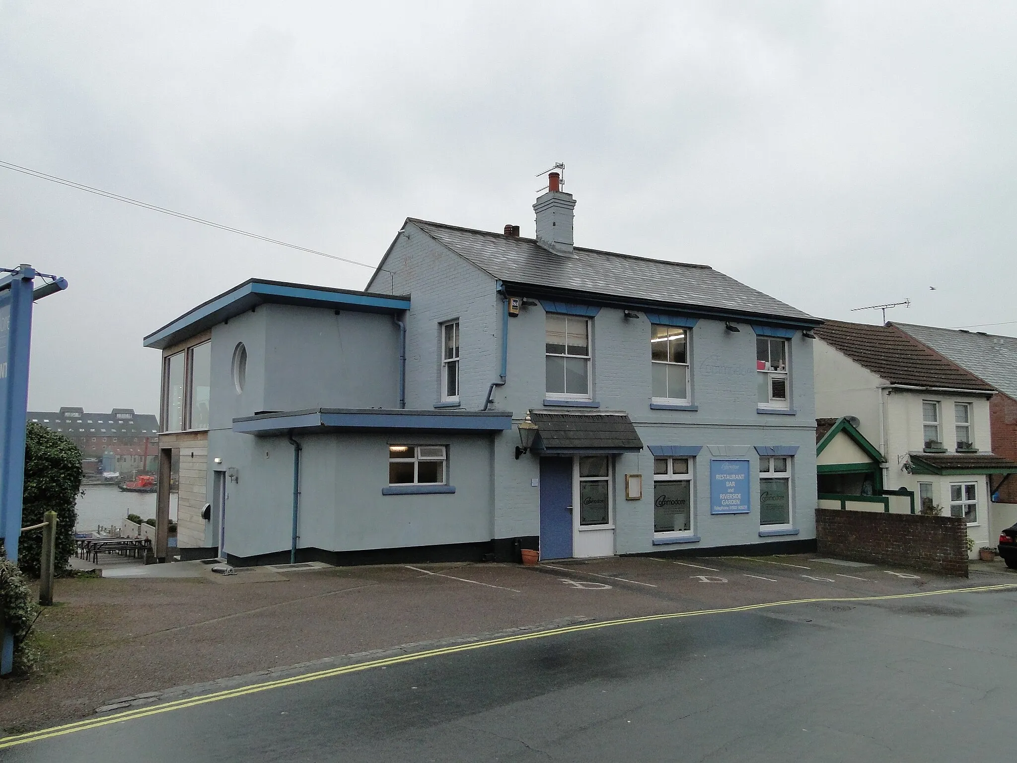 Photo showing: The Commodore public house and restaurant