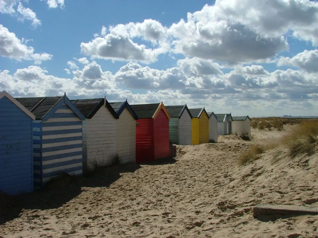 Photo showing: Beach huts at Southwold, Suffolk, England Beach huts