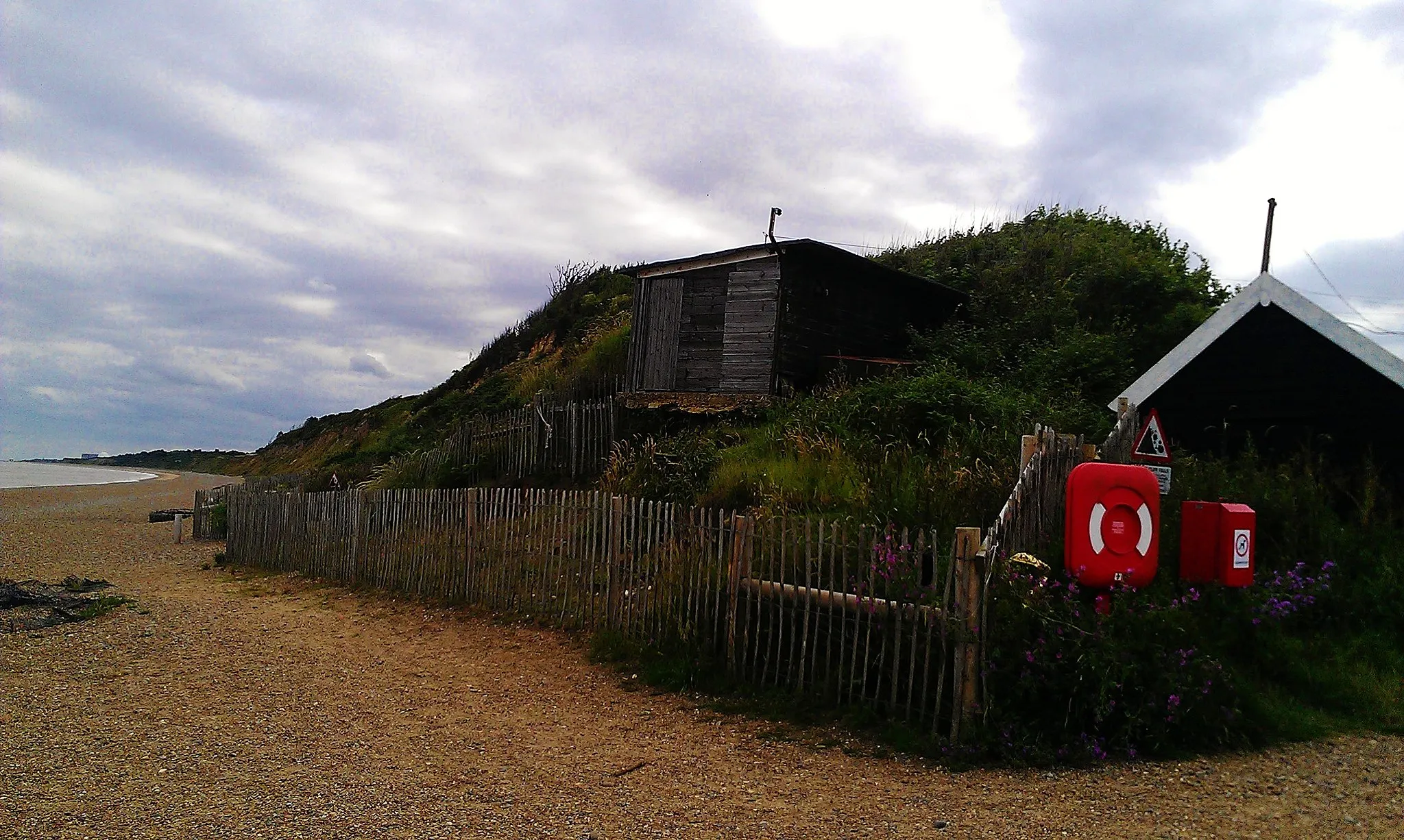 Photo showing: The beach at Dunwich in Suffolk. Summer 2012.
