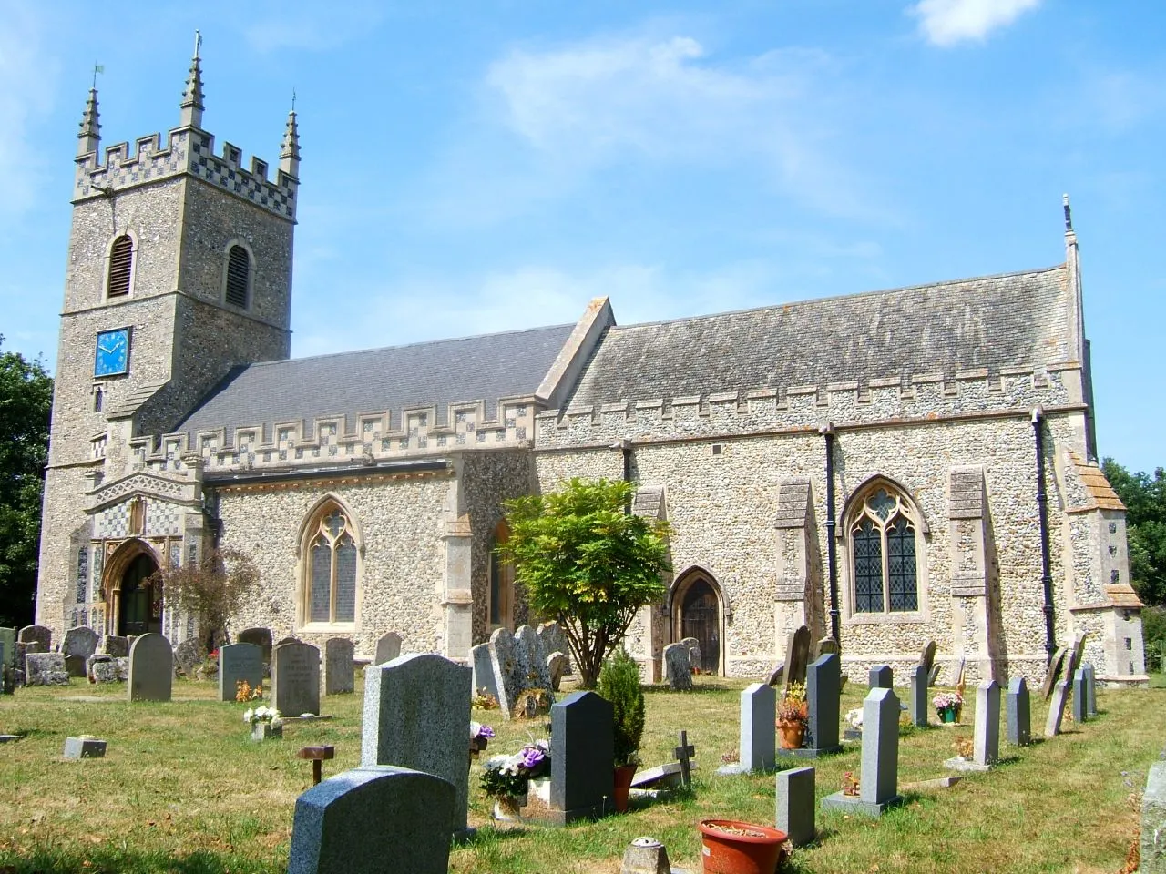 Photo showing: St Leonard's Church Horringer Suffolk