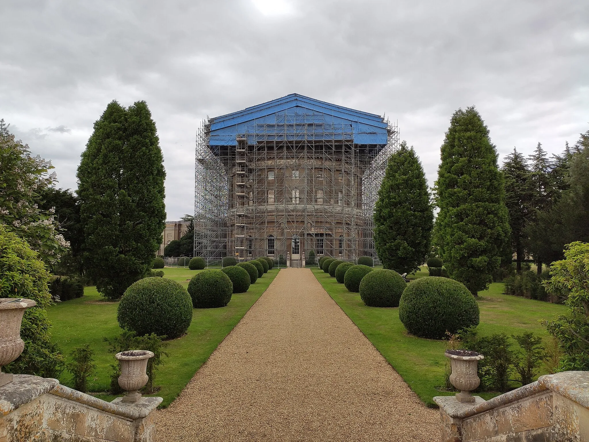 Photo showing: The renovation of the Ickworth House facade during summer 2020.