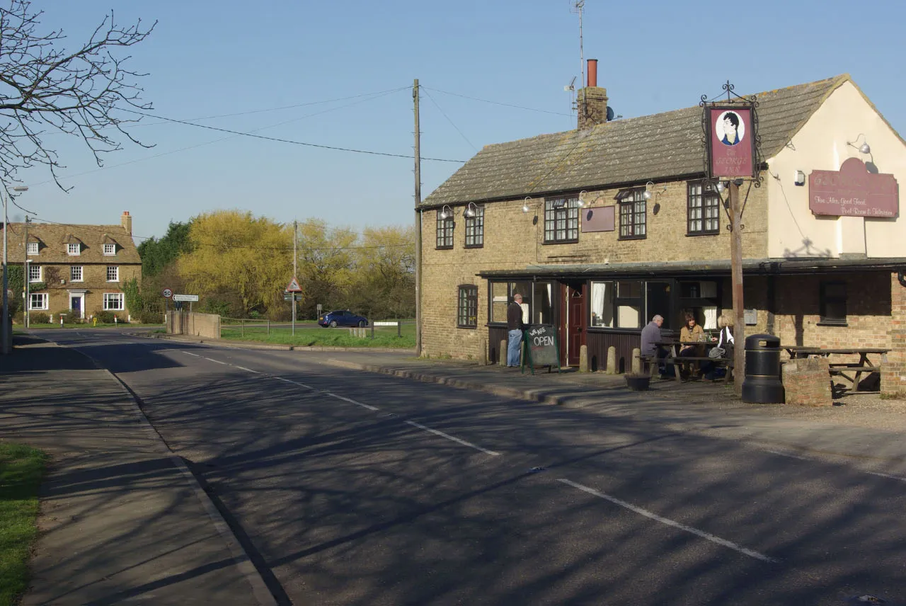 Photo showing: The George Inn, Ramsey Forty Foot