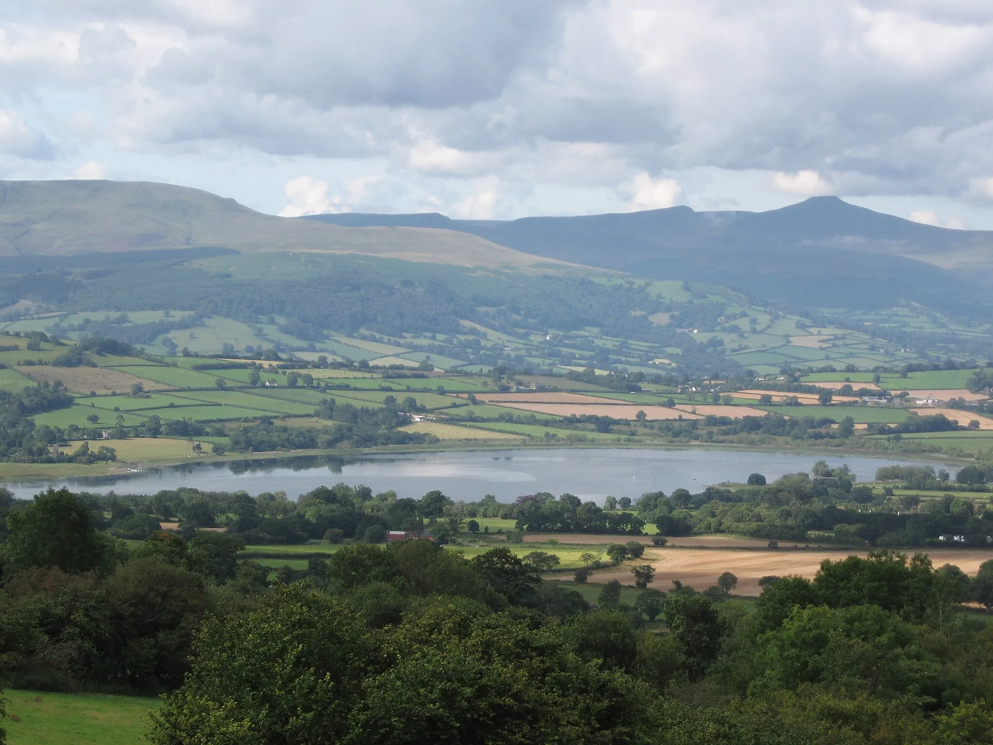 Photo showing: Llangorse lake from Cockit Hill