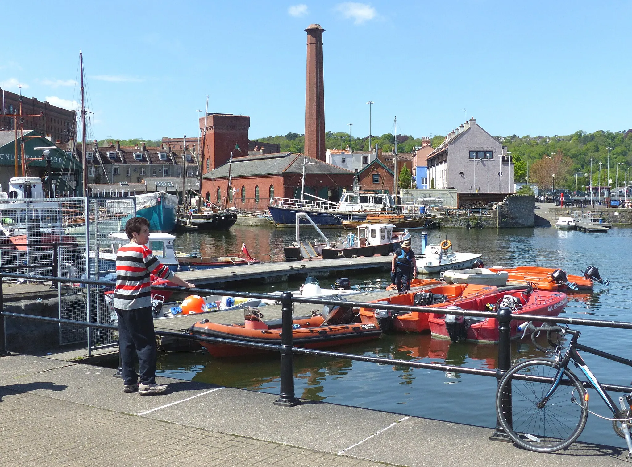 Photo showing: Underfall Yard, the Harbour, Bristol, England. The visitor centre is in the red building (with tower and chimney).