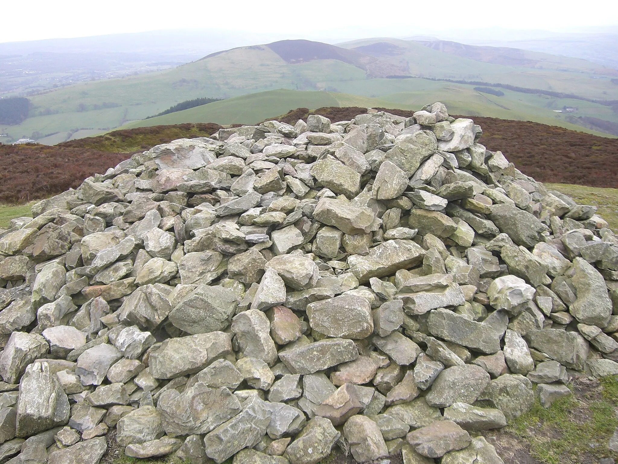 Photo showing: Stone cairn at, avd view from  the summit of Foel Fenlii