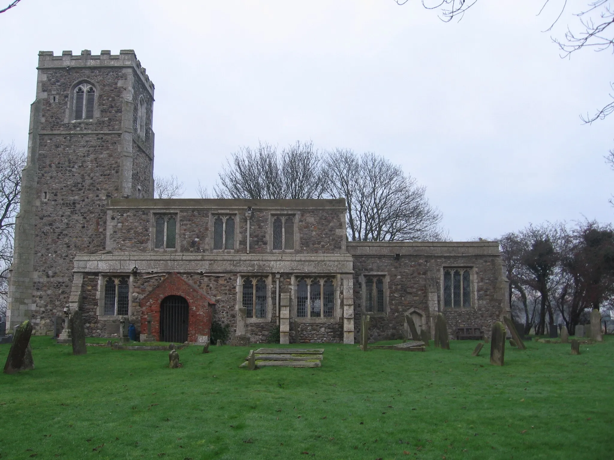Photo showing: St Helen's Church, Skeffling, East Riding of Yorkshire, England. Photo taken by me on 22 December 2006.