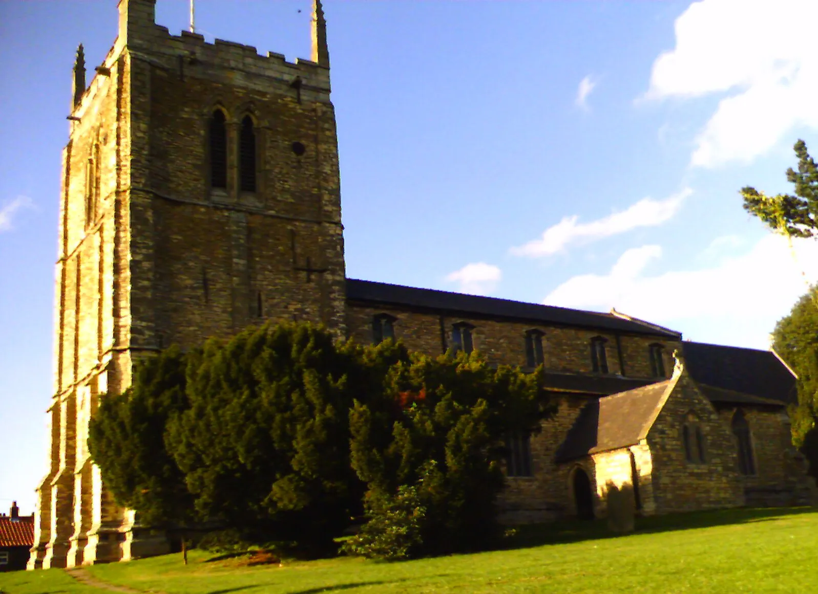 Photo showing: Saint Andrew's Church, Kirton in Lindsey, Lincolnshire. Photo by E Asterion u talking to me? 21:23, 11 August 2006 (UTC)