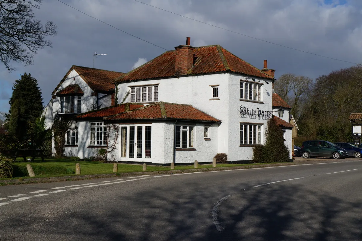 Photo showing: The White Hart, Lissington