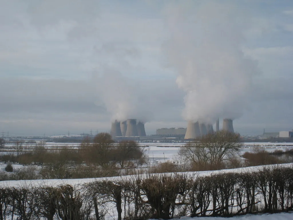 Photo showing: View towards West Burton Power Station