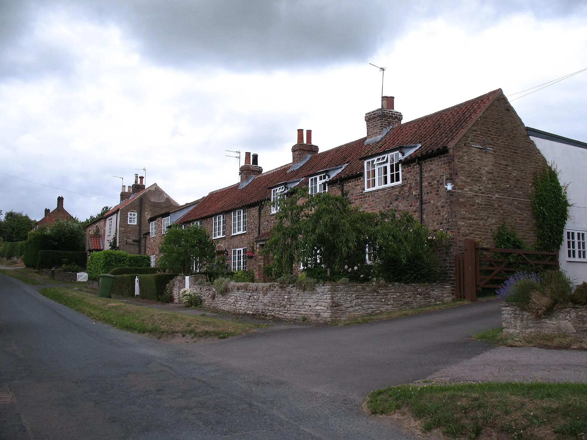 Photo showing: Whenby village street