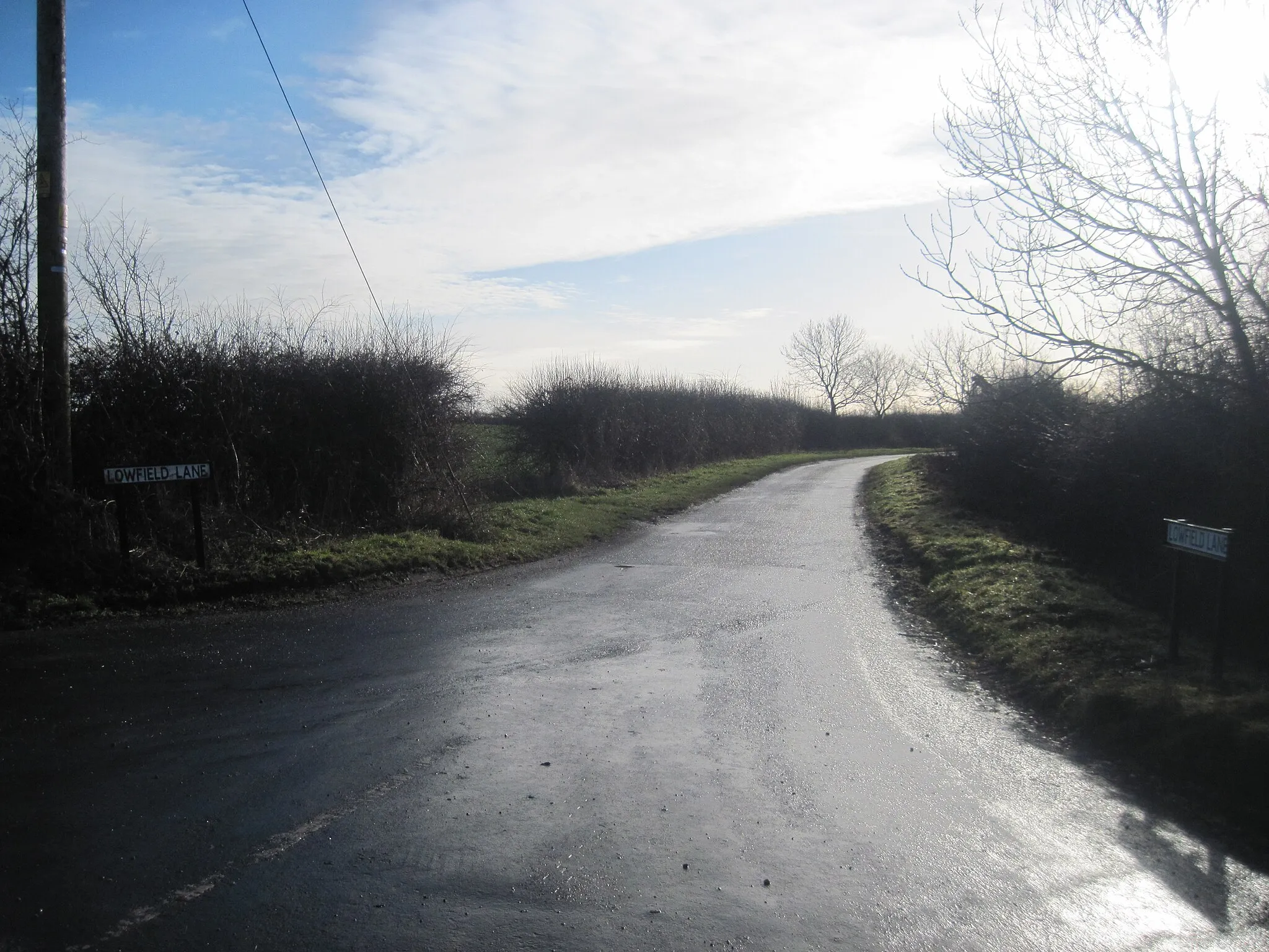 Photo showing: Lowfield  Lane