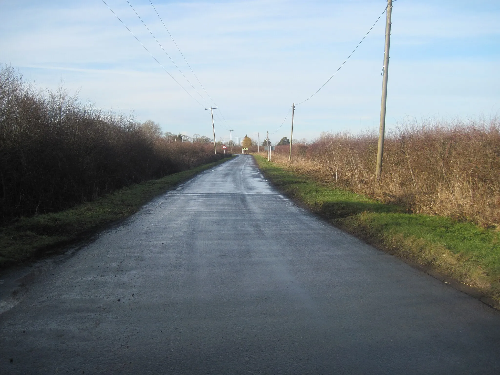 Photo showing: Humbleton  Road