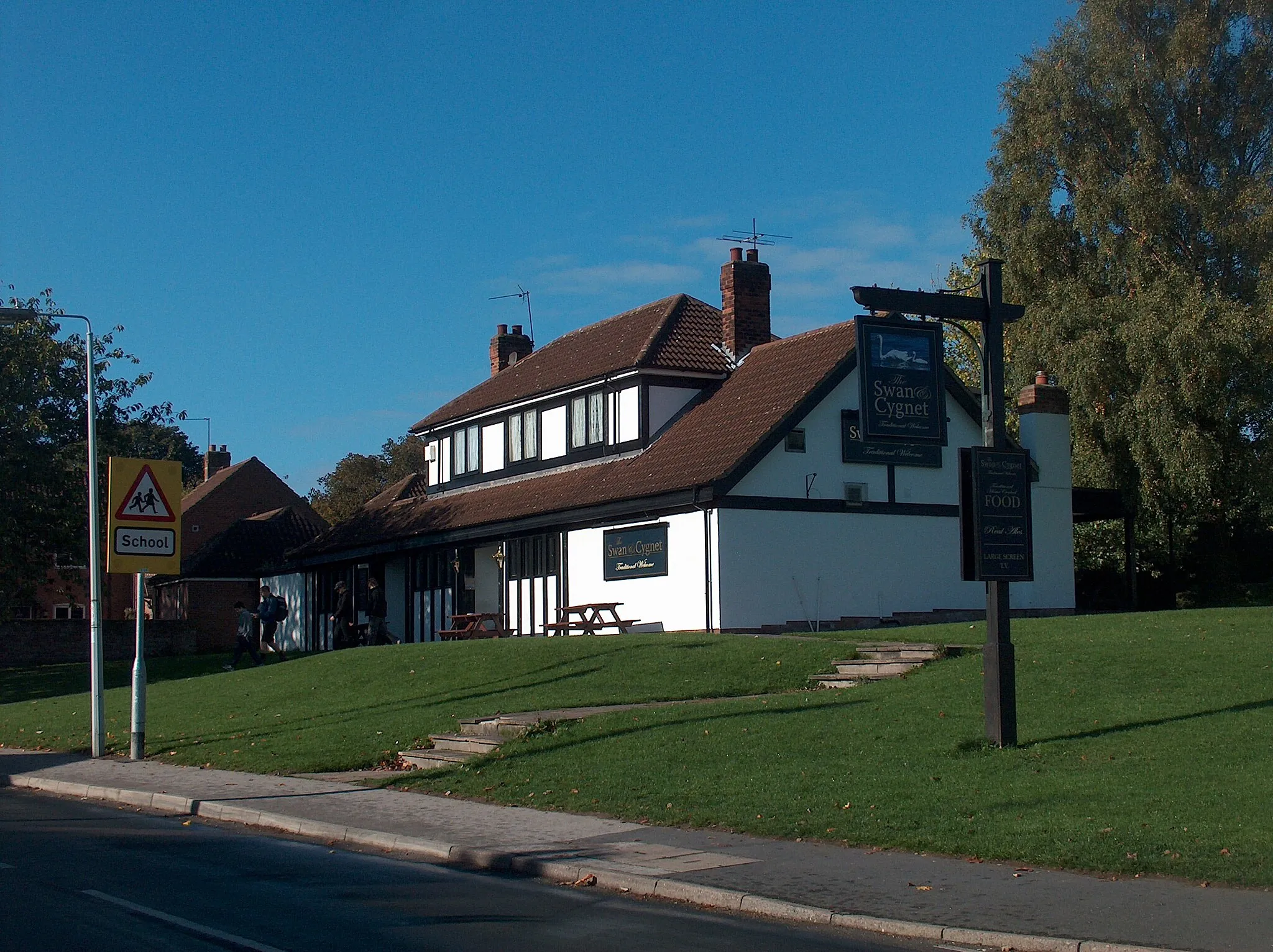 Photo showing: "The Swan and Cygnet" public house in Swanland