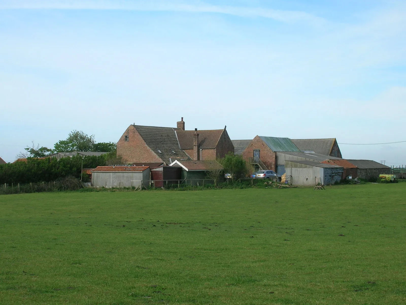 Photo showing: High Grange Farm, Out Newton