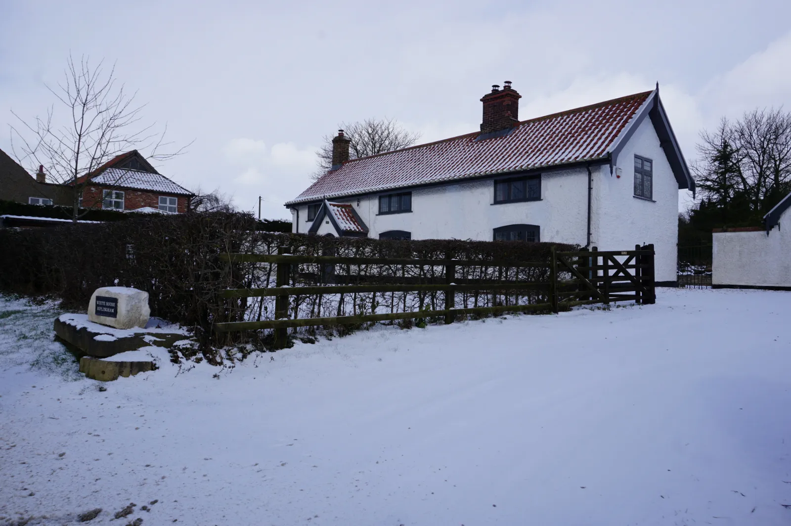 Photo showing: White House, Riplingham