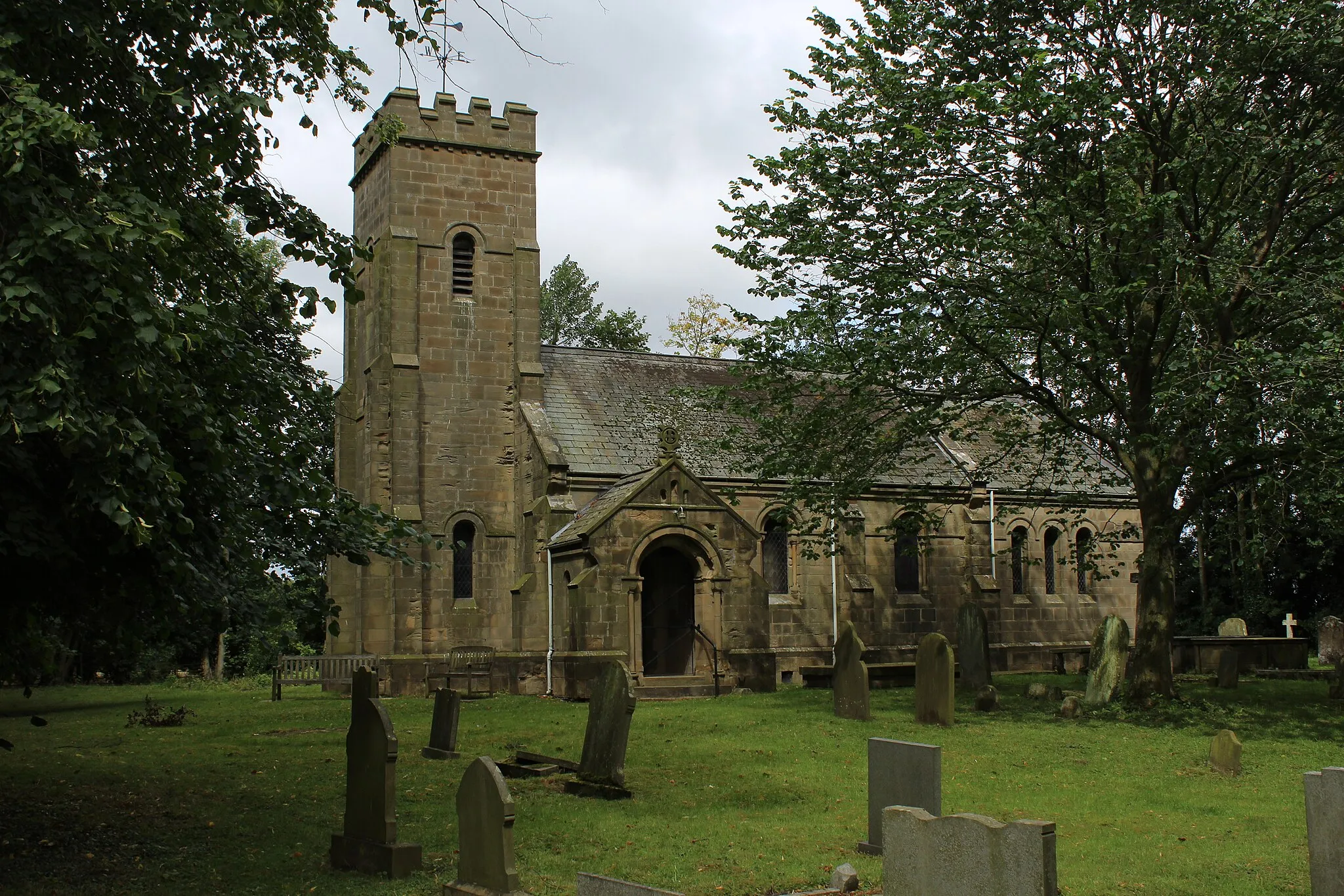 Photo showing: St. Peter's Church, Upper Helmsley