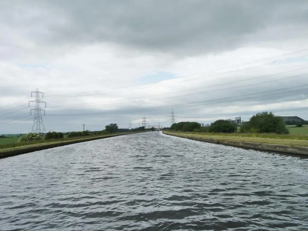 Photo showing: Aire & Calder Navigation at Stubbs Common