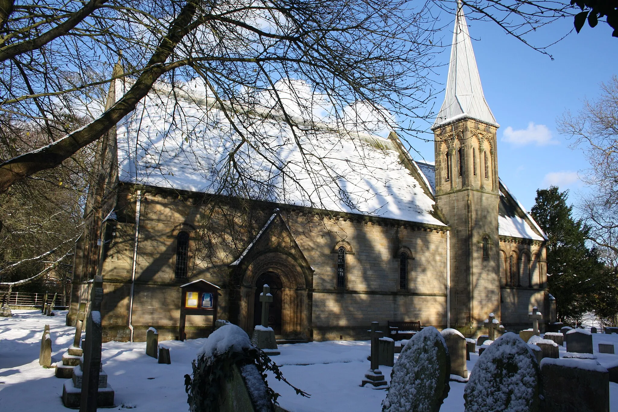 Photo showing: Parish church of St John the Evangelist, Sewerby,East Riding of Yorkshire, England, seen from the south in snow.