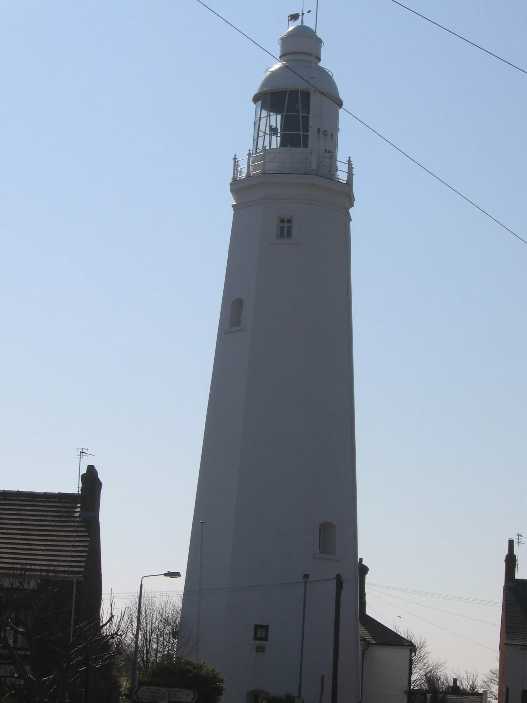 Photo showing: Withernsea Lighthouse, Withernsea, East Riding of Yorkshire, England.. Photo taken by me on 07 April 2007.