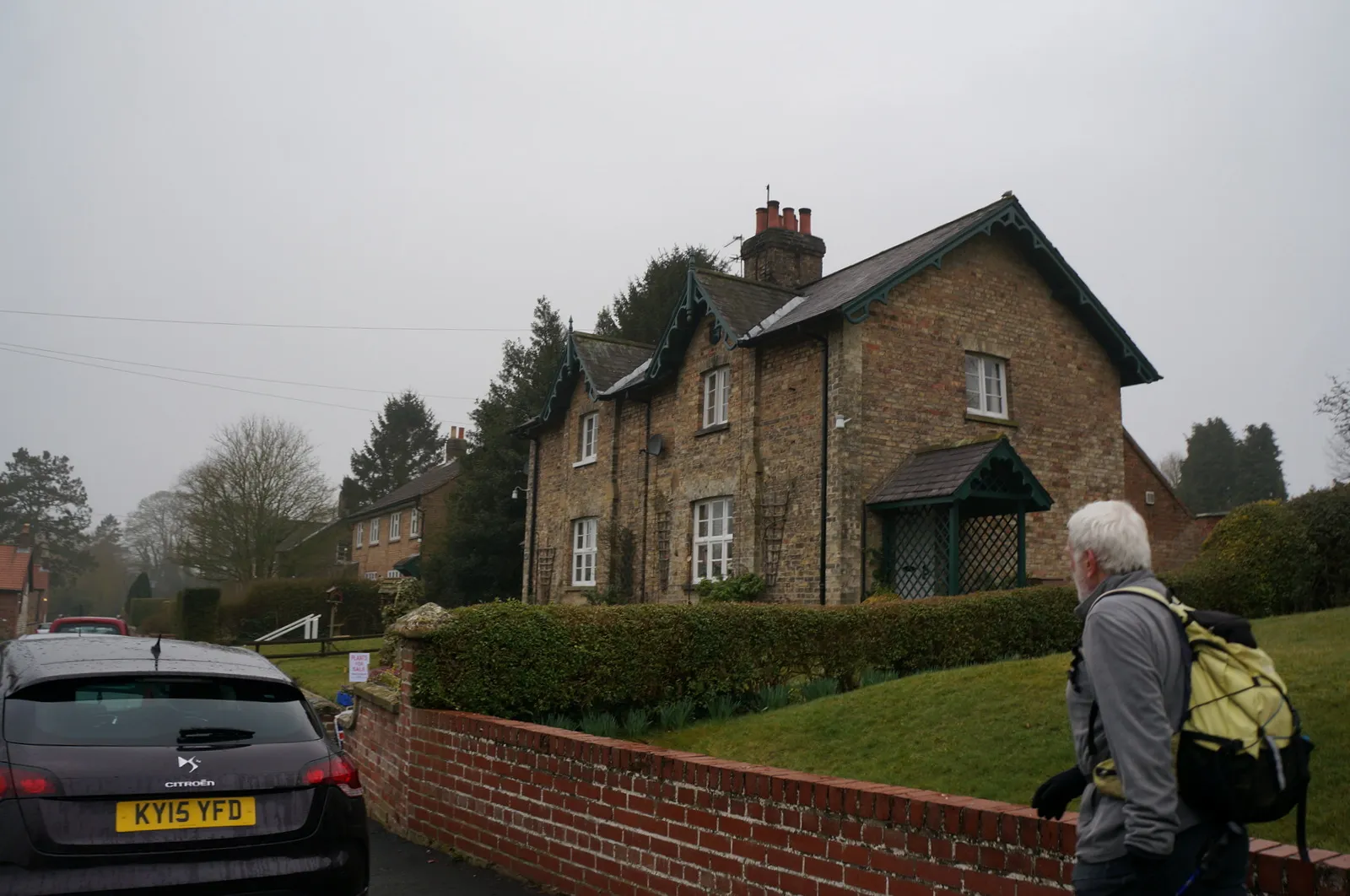 Photo showing: Houses on Howgate Lane, Londesborough