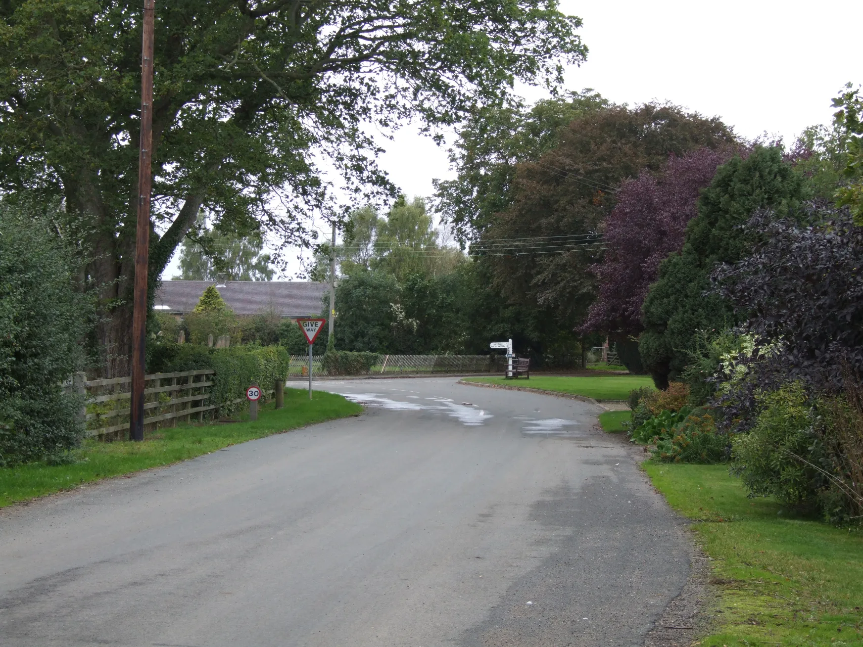 Photo showing: Road Junction